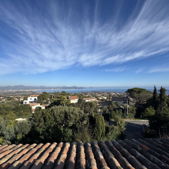 KAZA IMMOBILIER : Maison / Villa | FREJUS (83370) | 153.00m2 | 820 000 € 